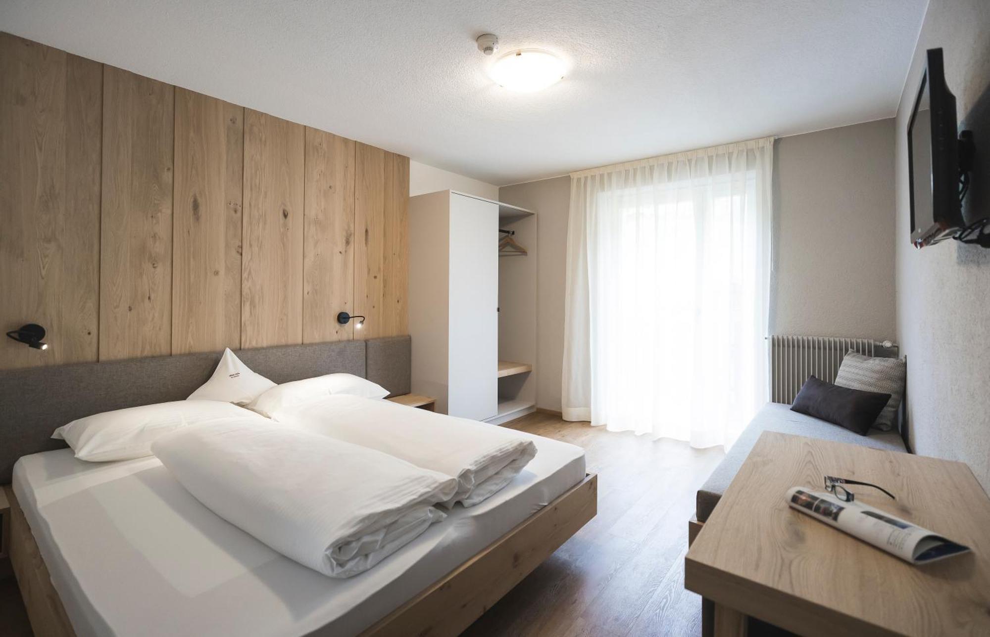 Adler Hotel